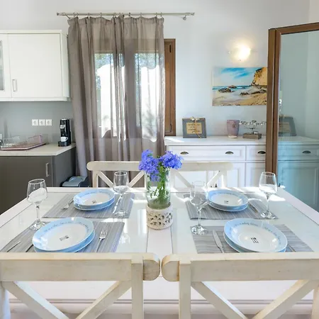 Bougarini Haven Family Rock Pool Oasis Villa *