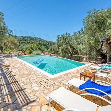 Villa Bougarini Haven Family Rock Pool Oasis *