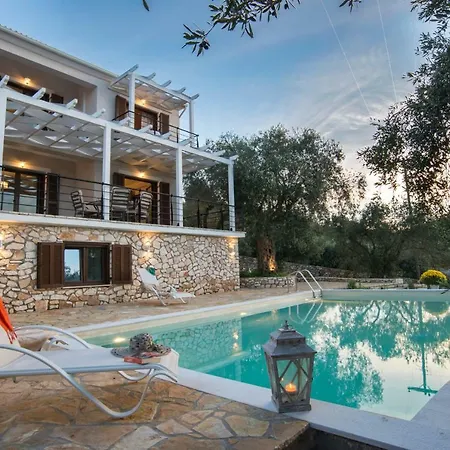 Villa Bougarini Haven Family Rock Pool Oasis