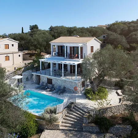 Villa Bougarini Haven Family Rock Pool Oasis *