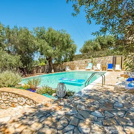 Villa Bougarini Haven Family Rock Pool Oasis Ieromonachos